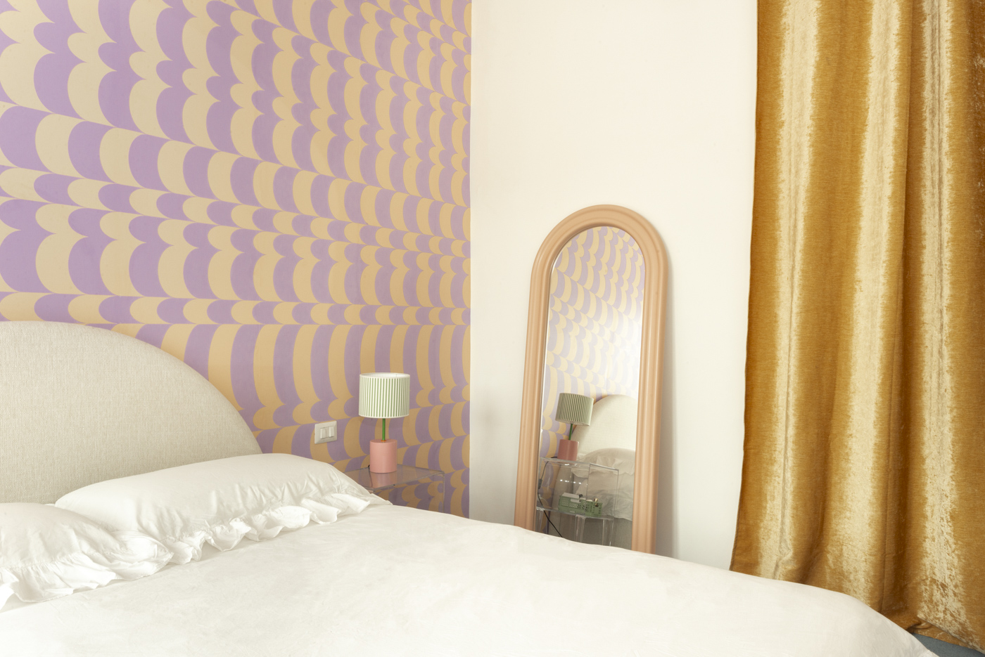 ristrutturazione_100_mq_san_giovanni_roma_camera_da_letto_specchio_dettaglio
